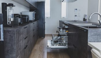 注文住宅のこだわりキッチンにMieleビルトイン食器洗い機を設置