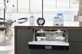 ミーレビルトイン食器洗い機と純正洗剤