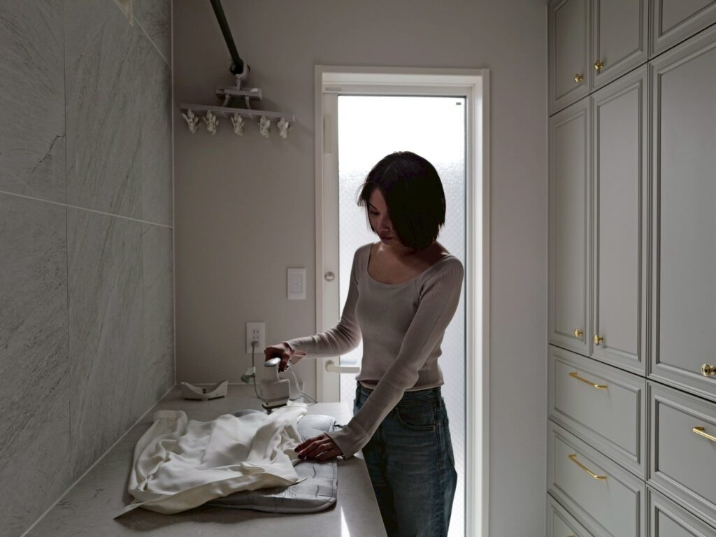 小山田早織さんのランドリールームとミーレドラム式洗濯乾燥機